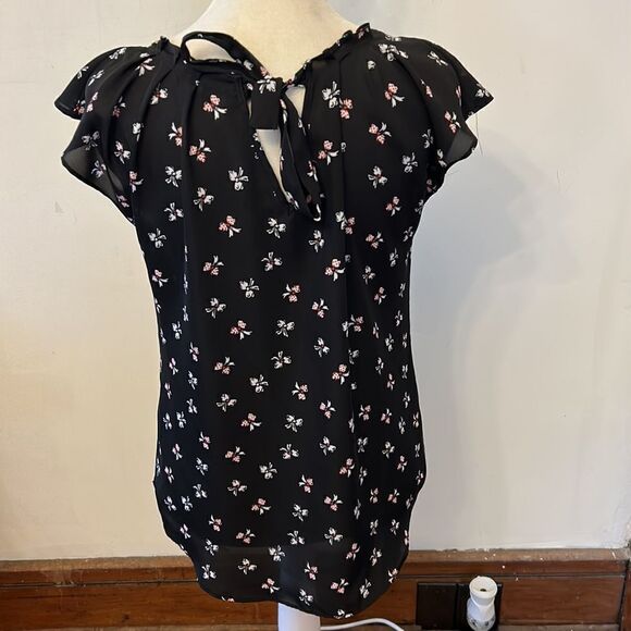 LC Lauren Conrad black cap sleeve bow blouse Size S EUC - Picture 5 of 9